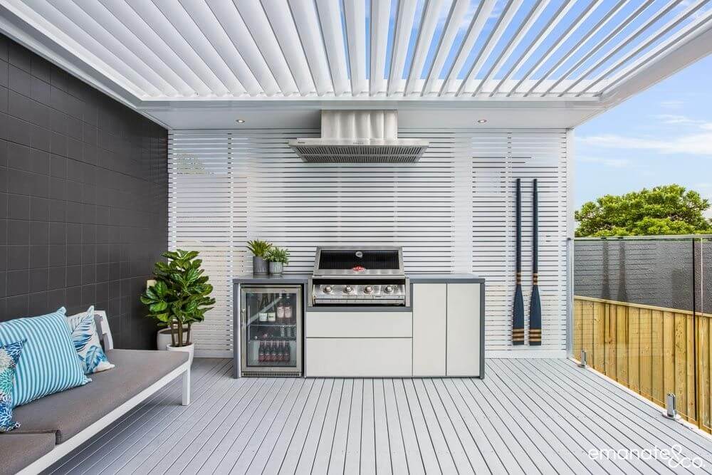 Outdoor-Kitchen-Alfresco-EmanateCo